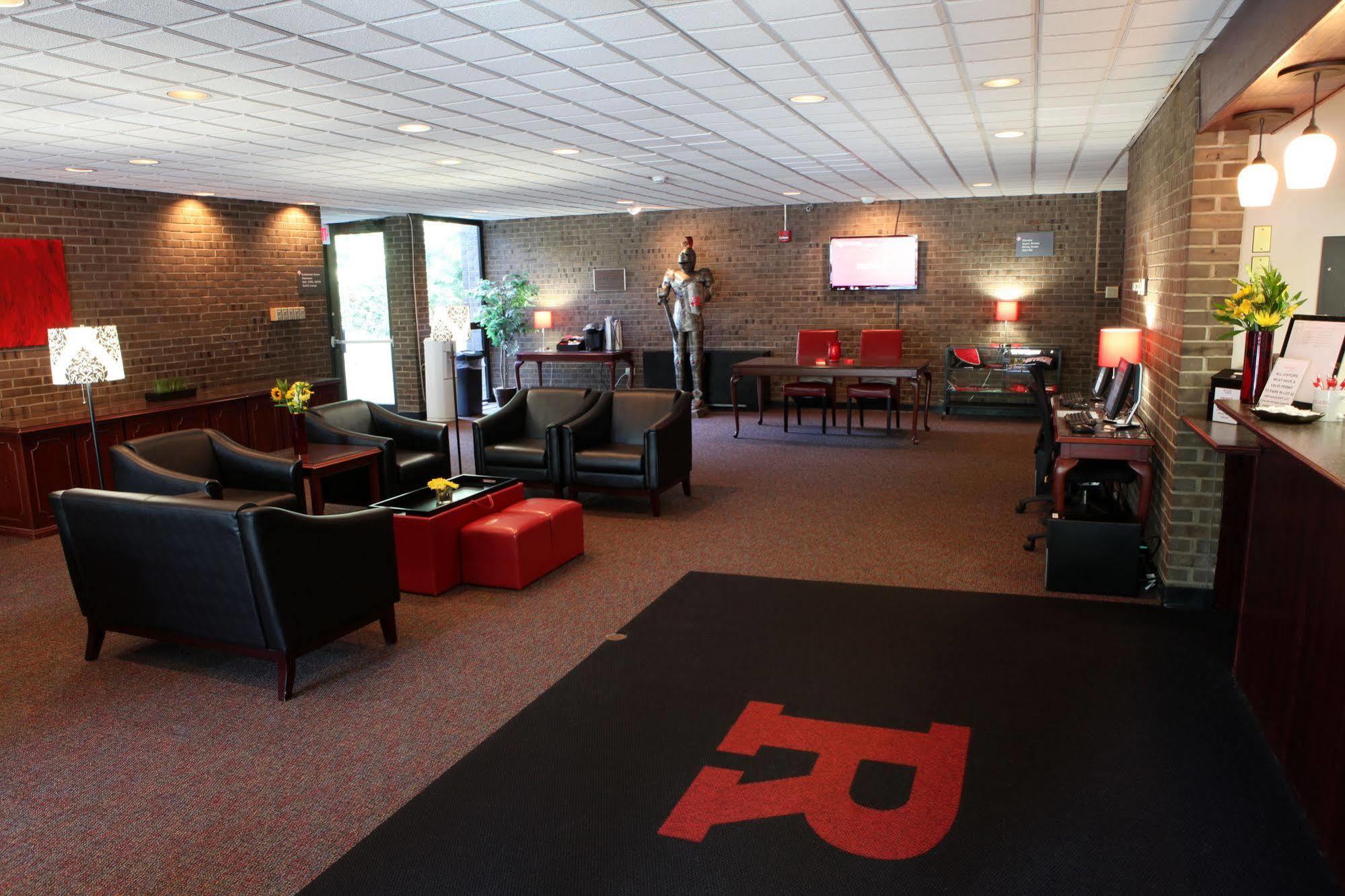 Hotel Rutgers And Conference Center 3*